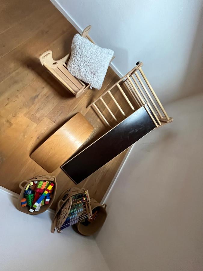 "Stone'S Throw" Krumlov 5 Min By Car, Lipno 15 Min By Car, 2 Bdrooms,Playroom Kajov Bagian luar foto